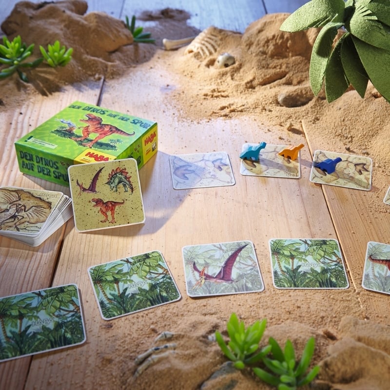 kaartspellen-de-dinos-op-het-spoor (1)